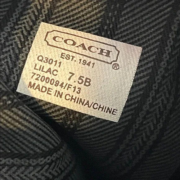 Coach Leather Black Lilac Boot (Q3011) Size 7.5 - Picture 8 of 8